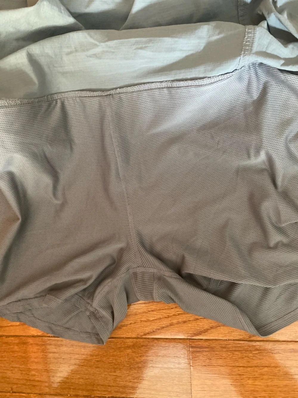Athleta Gray Utility Cargo Skort Size 14 Hiking Travel Zip Pockets